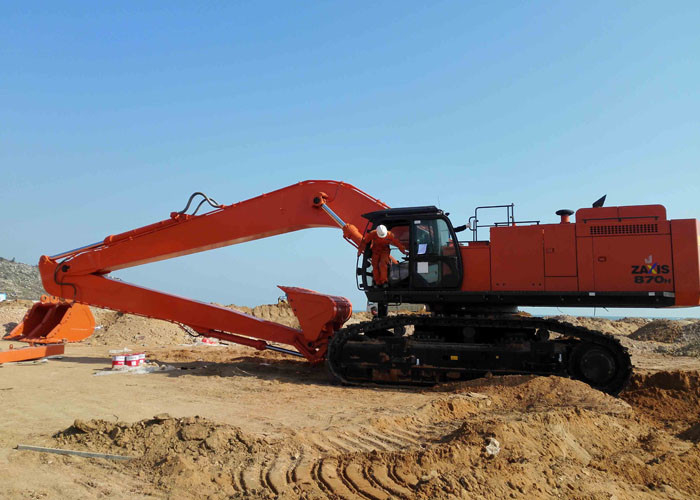 り Miniature Construction World - Hitachi ZX870 LCH-3 Tracked
